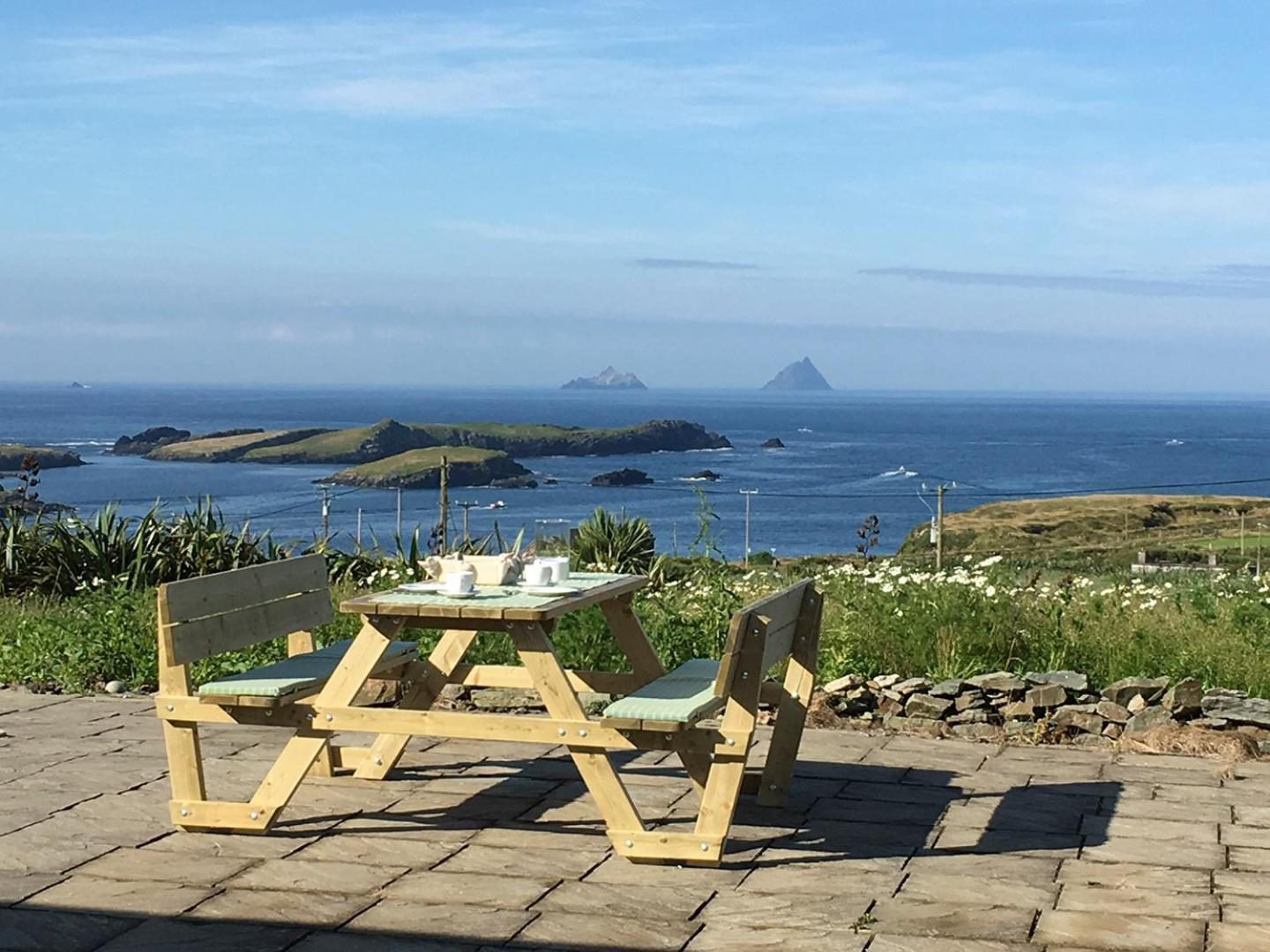 Ring Of Kerry - Einmaliger Blick Auf Skelligs Appartement Clynacartan Buitenkant foto